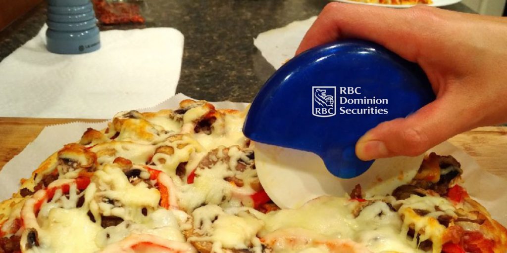 Financial-main-pizza-cutter-to-promote-banks-in-the-home